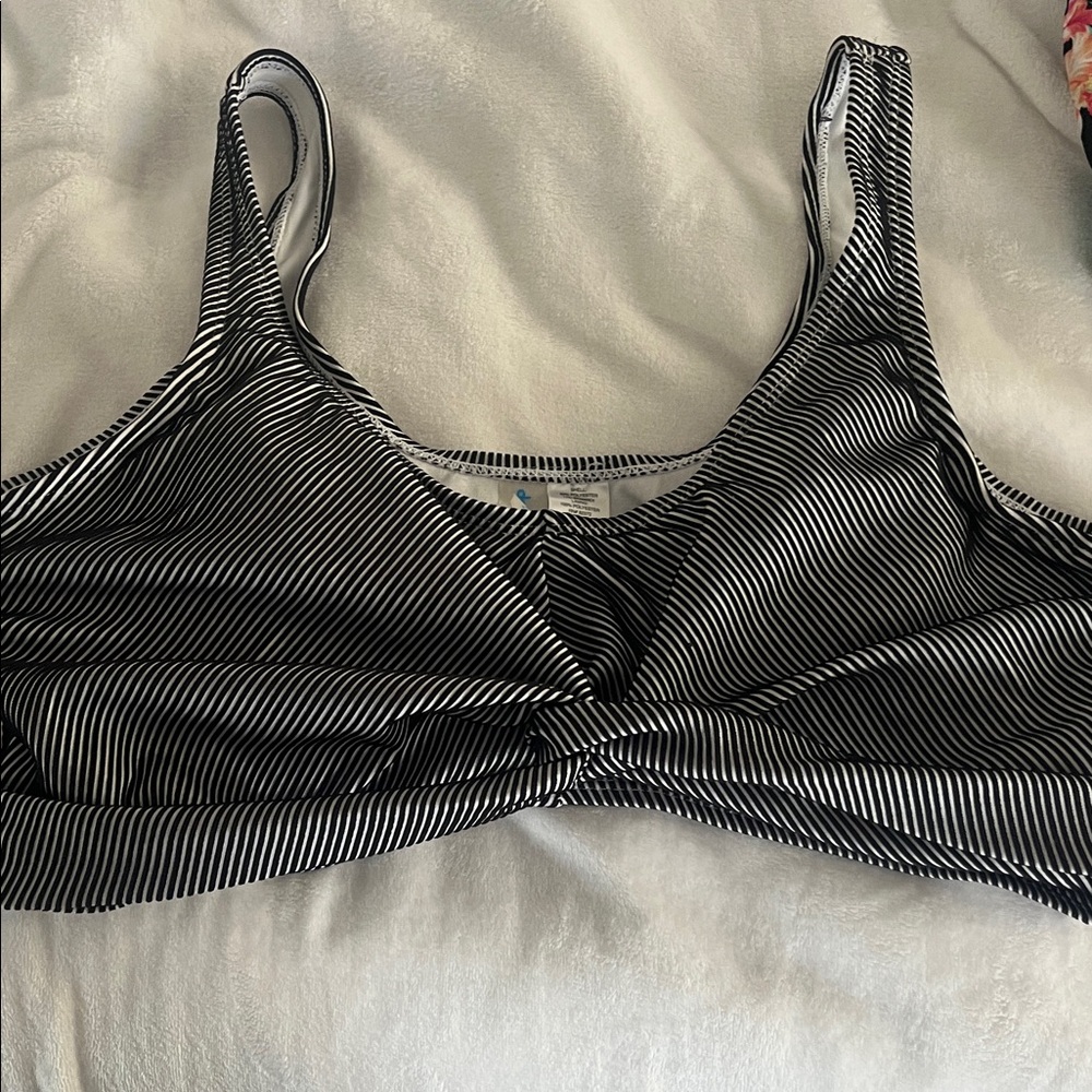 Decree Black and White Striped Twist swim top